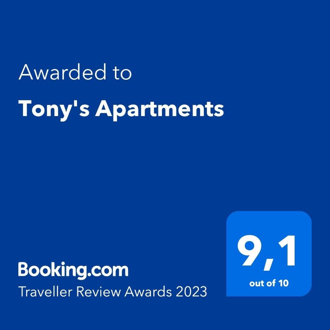 Tony'S Apartments アギオス・ゲオルギオス エクステリア 写真